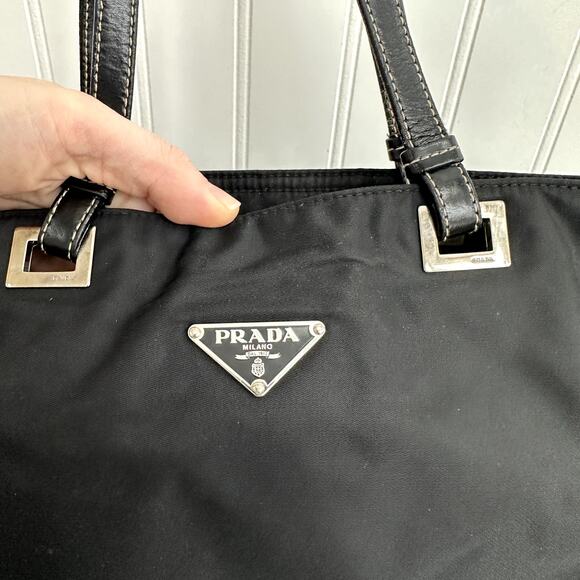 Prada Tessuto Nylon Black Tote Shoulder Shopper Bag Logo Triangle Purse Zip Top - Picture 2 of 10